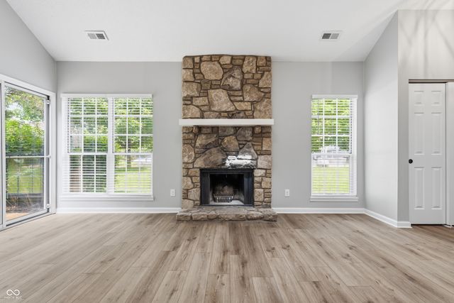 9580 Bay Vista E Drive E, Indianapolis, IN 46250