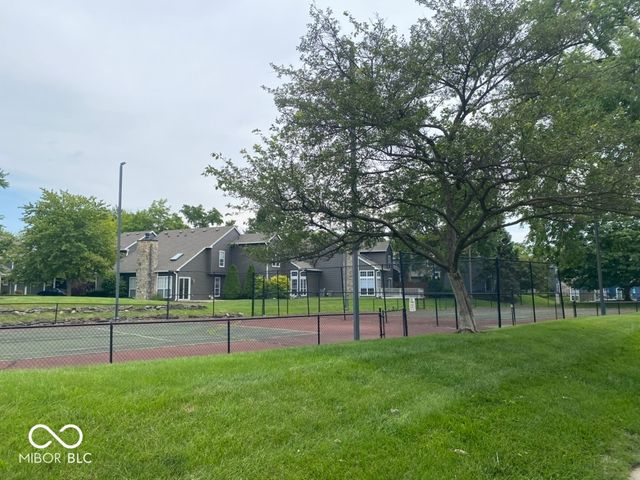 9580 Bay Vista E Drive E, Indianapolis, IN 46250