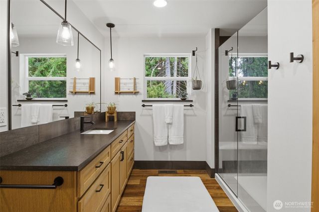 5110 Gahs Road SE, Roy, WA 98580