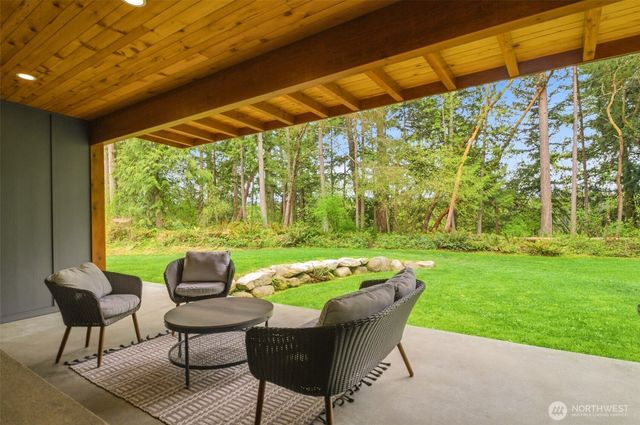 5110 Gahs Road SE, Roy, WA 98580