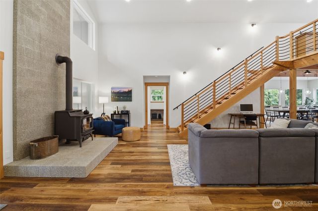5110 Gahs Road SE, Roy, WA 98580