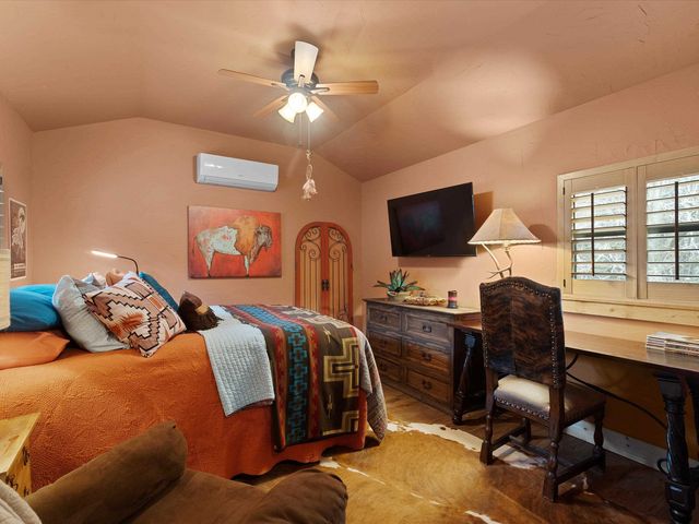 5195 SW Hwy 155, Gilmer, TX 75645