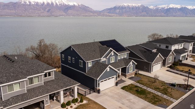 2422 S BLUE WATER LN, Saratoga Springs, UT 84045