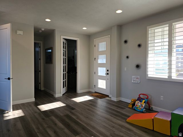 2422 S BLUE WATER LN, Saratoga Springs, UT 84045