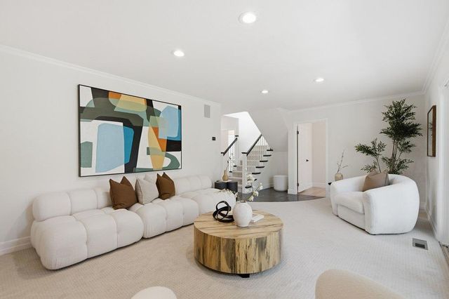 2872 Roland Avenue, San Carlos, CA 94070