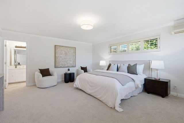 2872 Roland Avenue, San Carlos, CA 94070