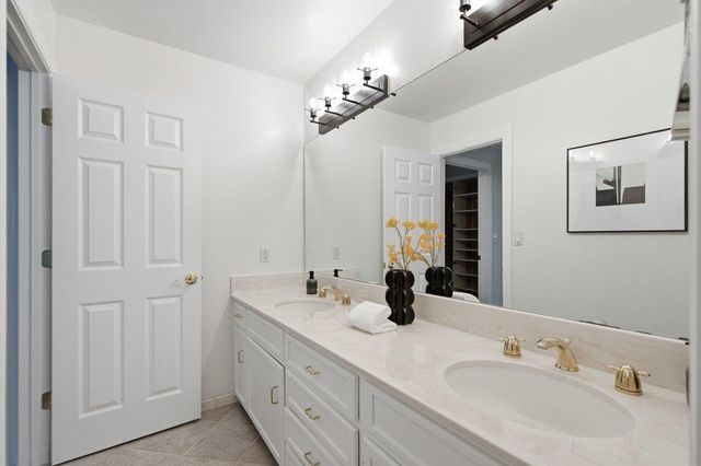 2872 Roland Avenue, San Carlos, CA 94070