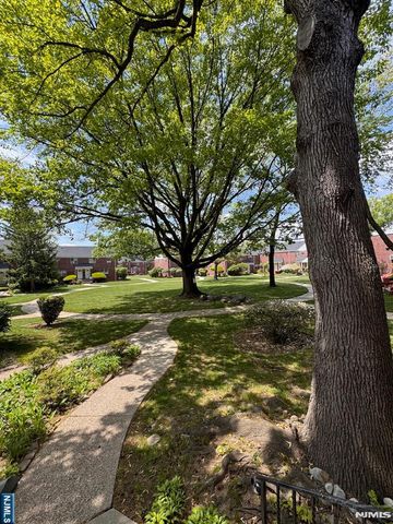 1255 Anderson 23, Fort Lee, NJ 07024