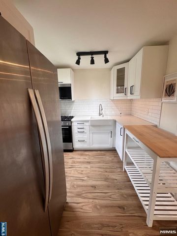 1255 Anderson 23, Fort Lee, NJ 07024