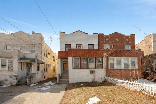 2335 Yates Avenue, Bronx, NY 10469