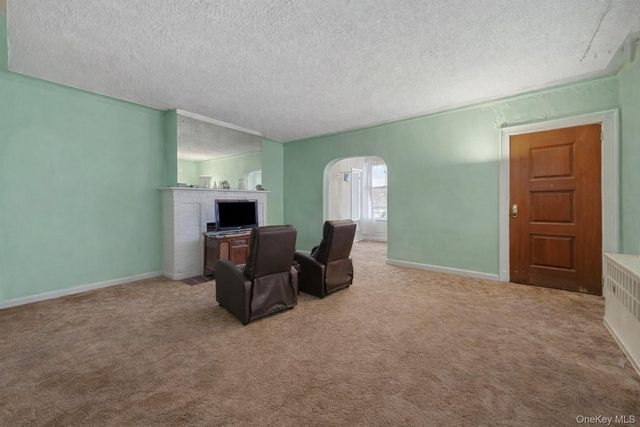 2335 Yates Avenue, Bronx, NY 10469