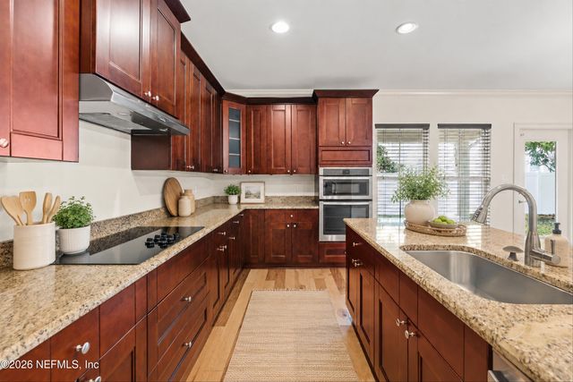 225 39TH Avenue S, Jacksonville Beach, FL 32250