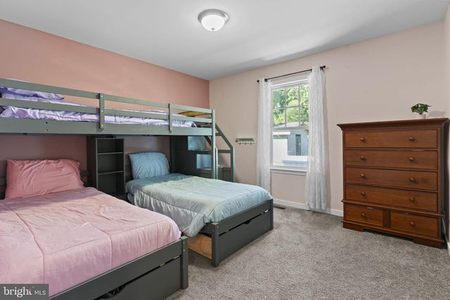 320 2ND ST, Colonial Beach, VA 22443