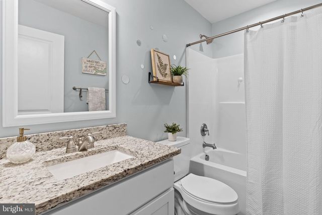 320 2ND ST, Colonial Beach, VA 22443