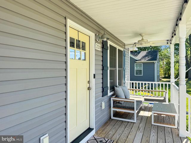 320 2ND ST, Colonial Beach, VA 22443