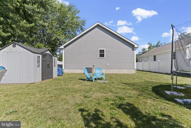 320 2ND ST, Colonial Beach, VA 22443