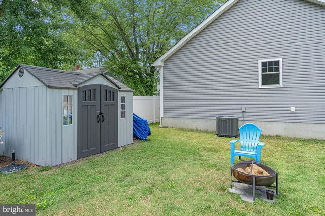 320 2ND ST, Colonial Beach, VA 22443