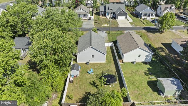 320 2ND ST, Colonial Beach, VA 22443