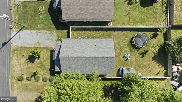 320 2ND ST, Colonial Beach, VA 22443