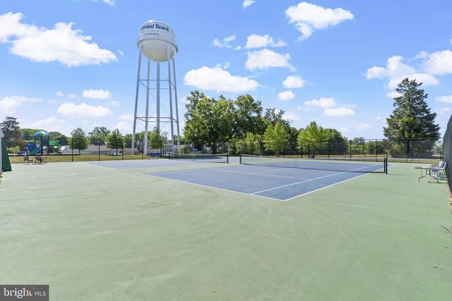 320 2ND ST, Colonial Beach, VA 22443