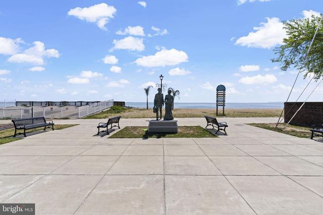 320 2ND ST, Colonial Beach, VA 22443