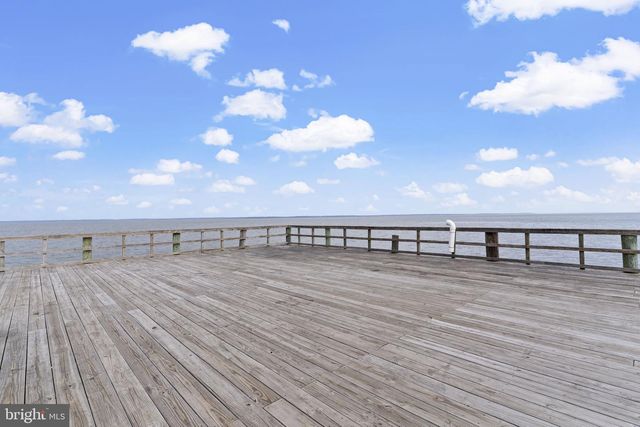 320 2ND ST, Colonial Beach, VA 22443