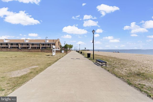 320 2ND ST, Colonial Beach, VA 22443