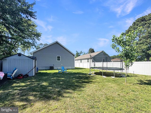 320 2ND ST, Colonial Beach, VA 22443