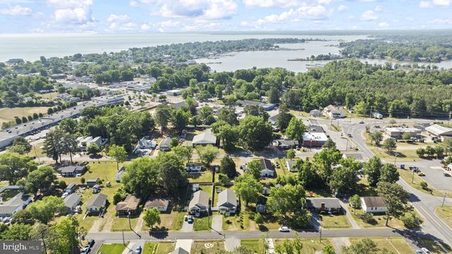320 2ND ST, Colonial Beach, VA 22443