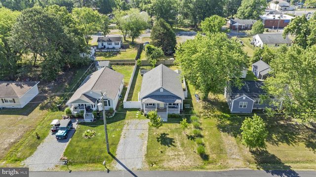 320 2ND ST, Colonial Beach, VA 22443