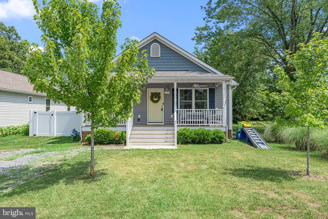 320 2ND ST, Colonial Beach, VA 22443