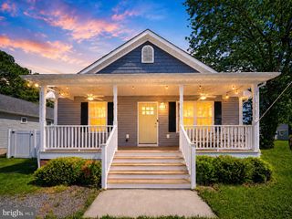 320 2ND ST, Colonial Beach, VA 22443