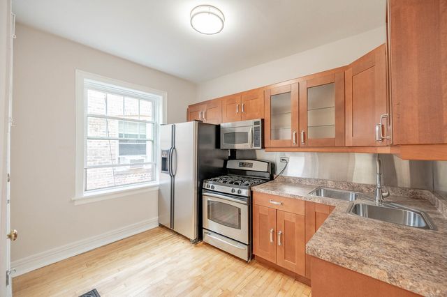 854 Washington Boulevard 3, Oak Park, IL 60302