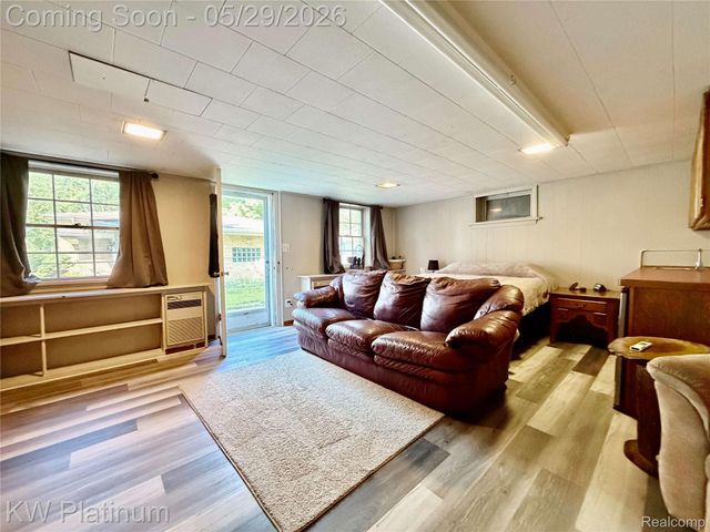 2425 Woodstock Drive, Port Huron, MI 48060