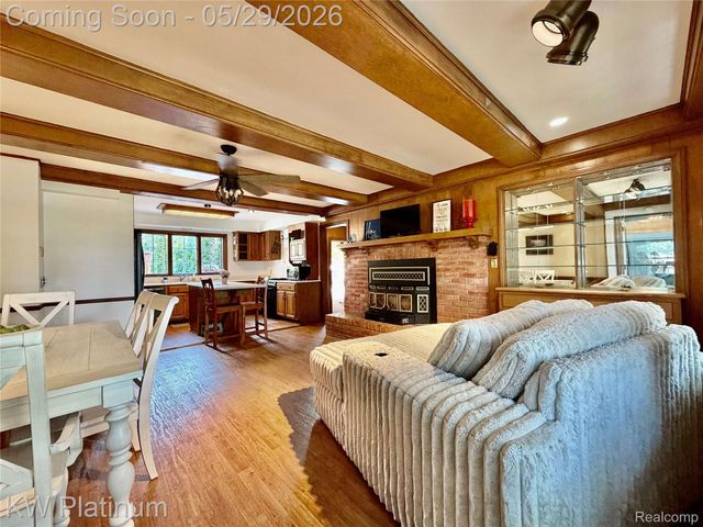 2425 Woodstock Drive, Port Huron, MI 48060