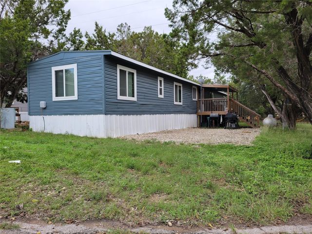 21401 Coyote TRL, Lago Vista, TX 78645