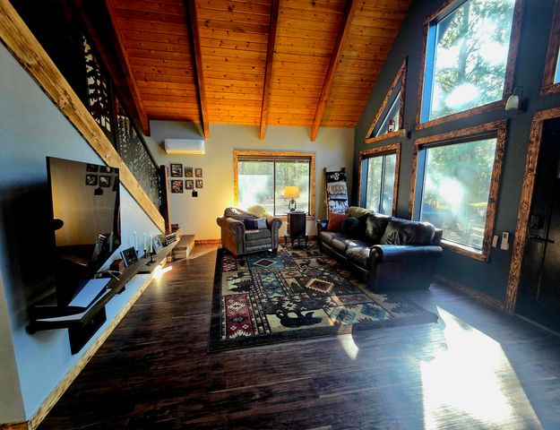 14759 Longleaf Pine, La Pine, OR 97739