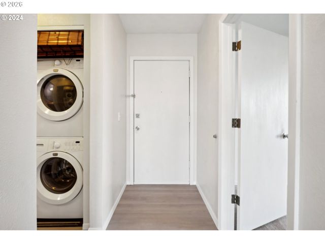 3515 Sw BARBUR Blvd N-3, Portland, OR 97239