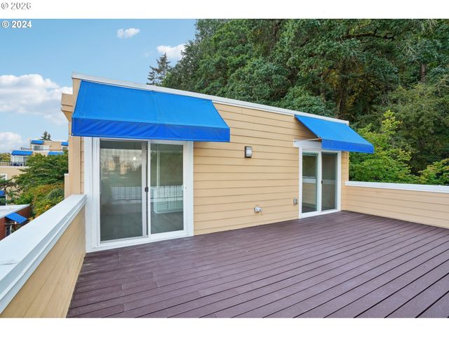 3515 Sw BARBUR Blvd N-3, Portland, OR 97239