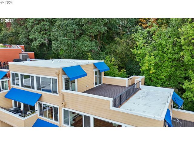 3515 Sw BARBUR Blvd N-3, Portland, OR 97239