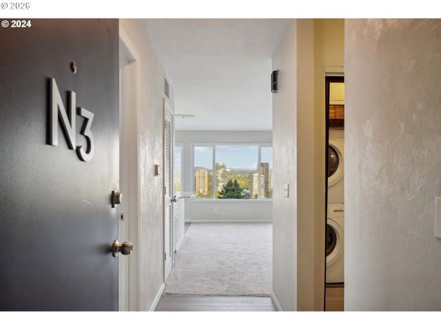 3515 Sw BARBUR Blvd N-3, Portland, OR 97239