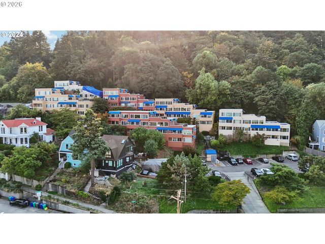 3515 Sw BARBUR Blvd N-3, Portland, OR 97239