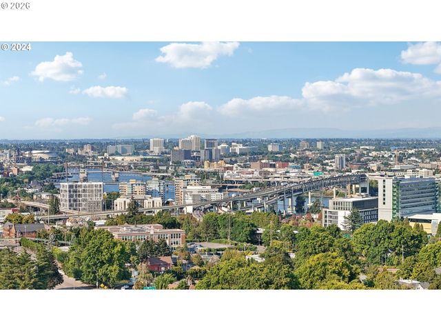 3515 Sw BARBUR Blvd N-3, Portland, OR 97239