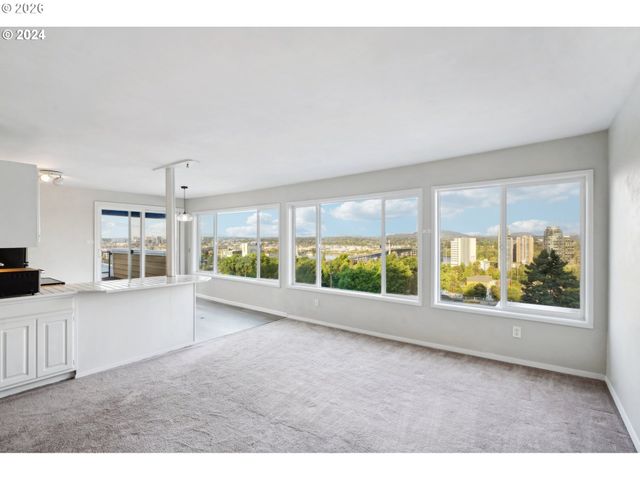 3515 Sw BARBUR Blvd N-3, Portland, OR 97239