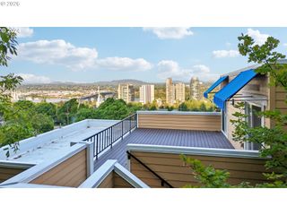 3515 Sw BARBUR Blvd N-3, Portland, OR 97239