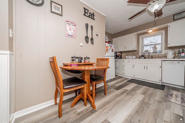 219 NE 7th Street, Abilene, KS 67410