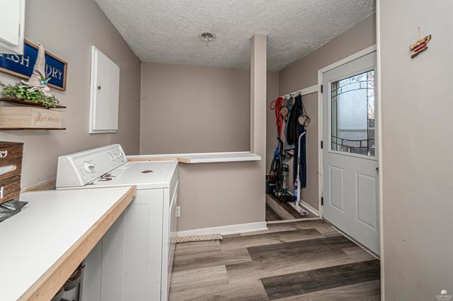 219 NE 7th Street, Abilene, KS 67410