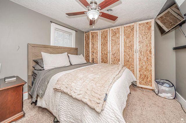 219 NE 7th Street, Abilene, KS 67410