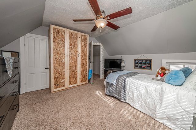 219 NE 7th Street, Abilene, KS 67410