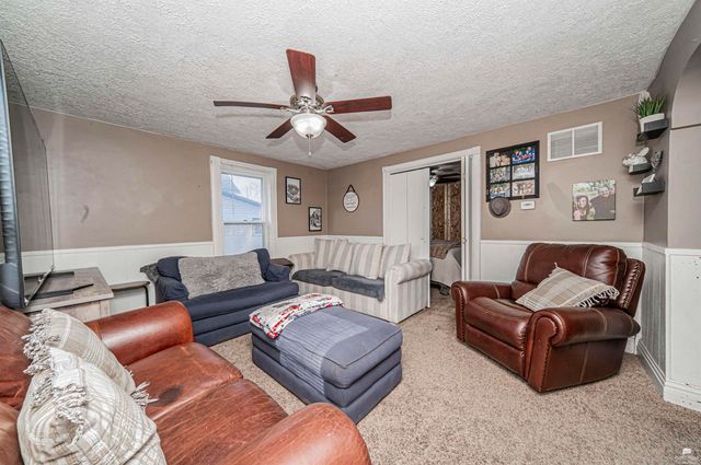 219 NE 7th Street, Abilene, KS 67410